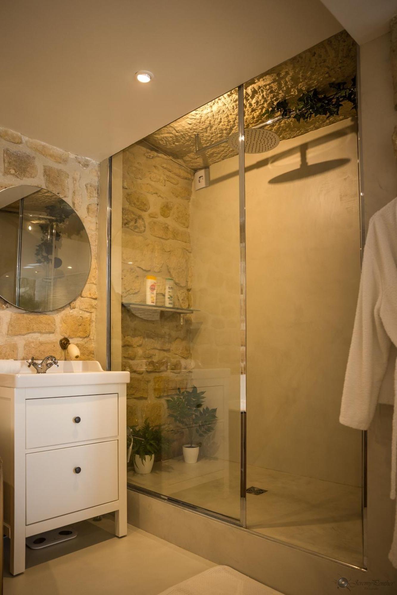 Apartamento Chez Millouz - Triplex Semi-Troglodyte Pontoise Exterior foto